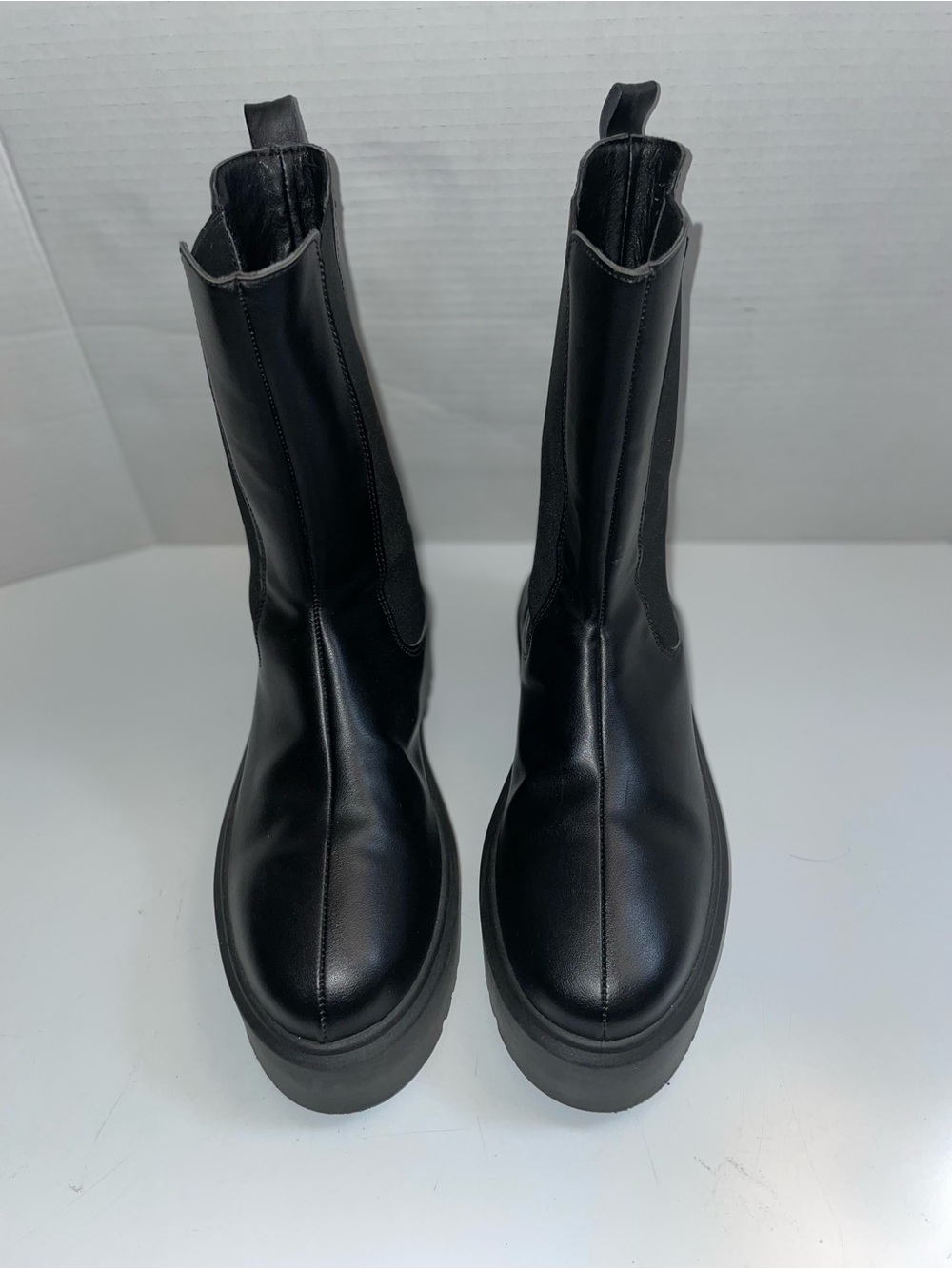 ASOS DESIGN Black High-Leg Chelsea Boots – Made in Italy (Chunky Sole) Size 8